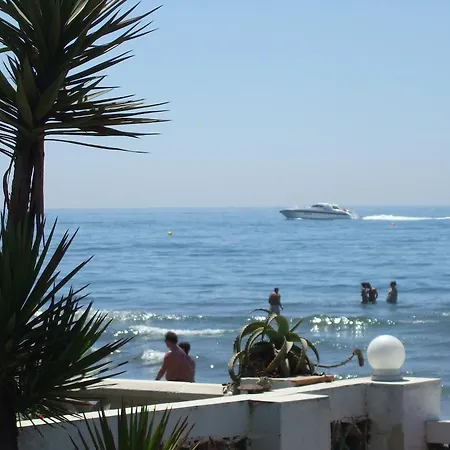 Villa Front Line Beach *